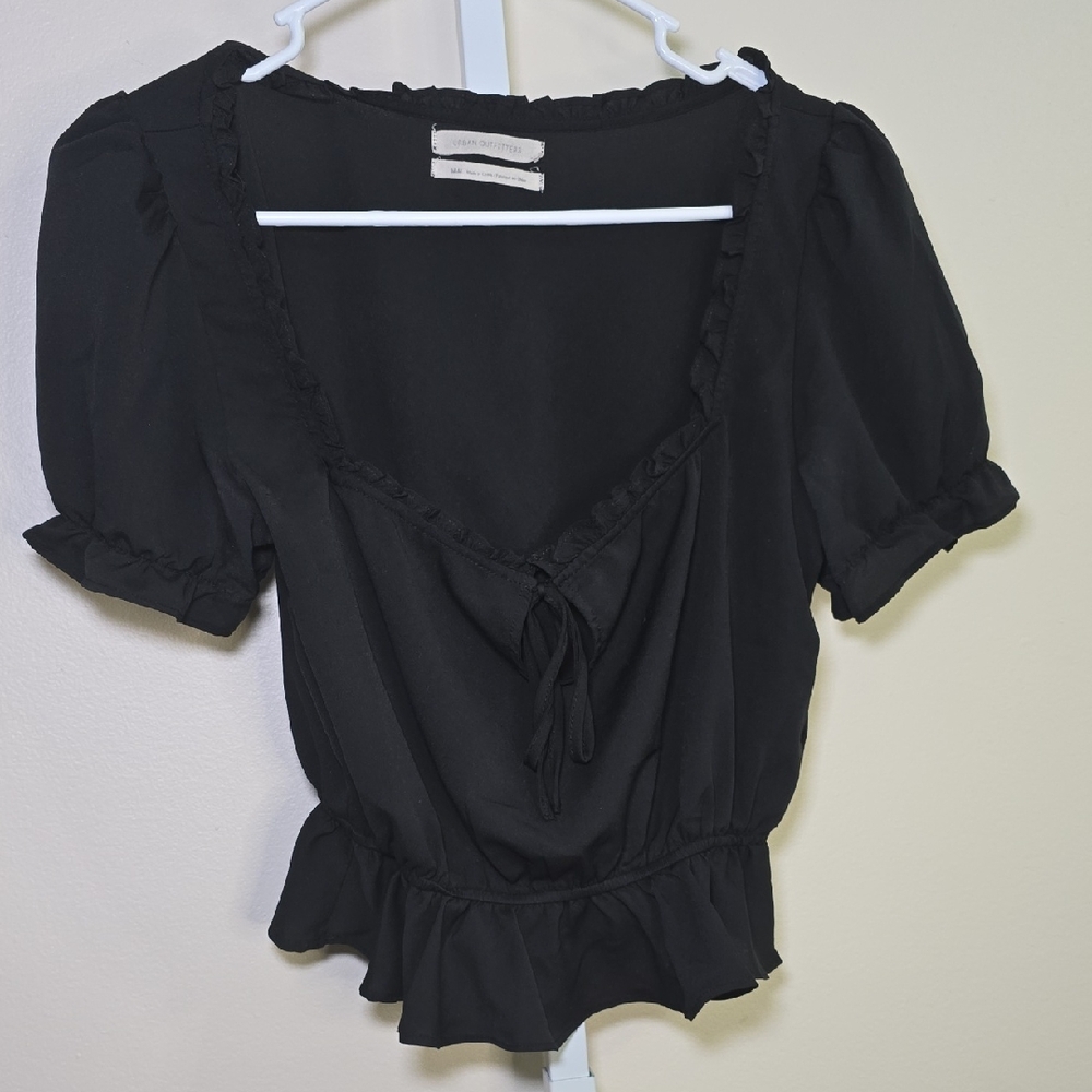 Urban Outfitters Black Ruffle‎ Short Sleeve  Top Ladies Sz M